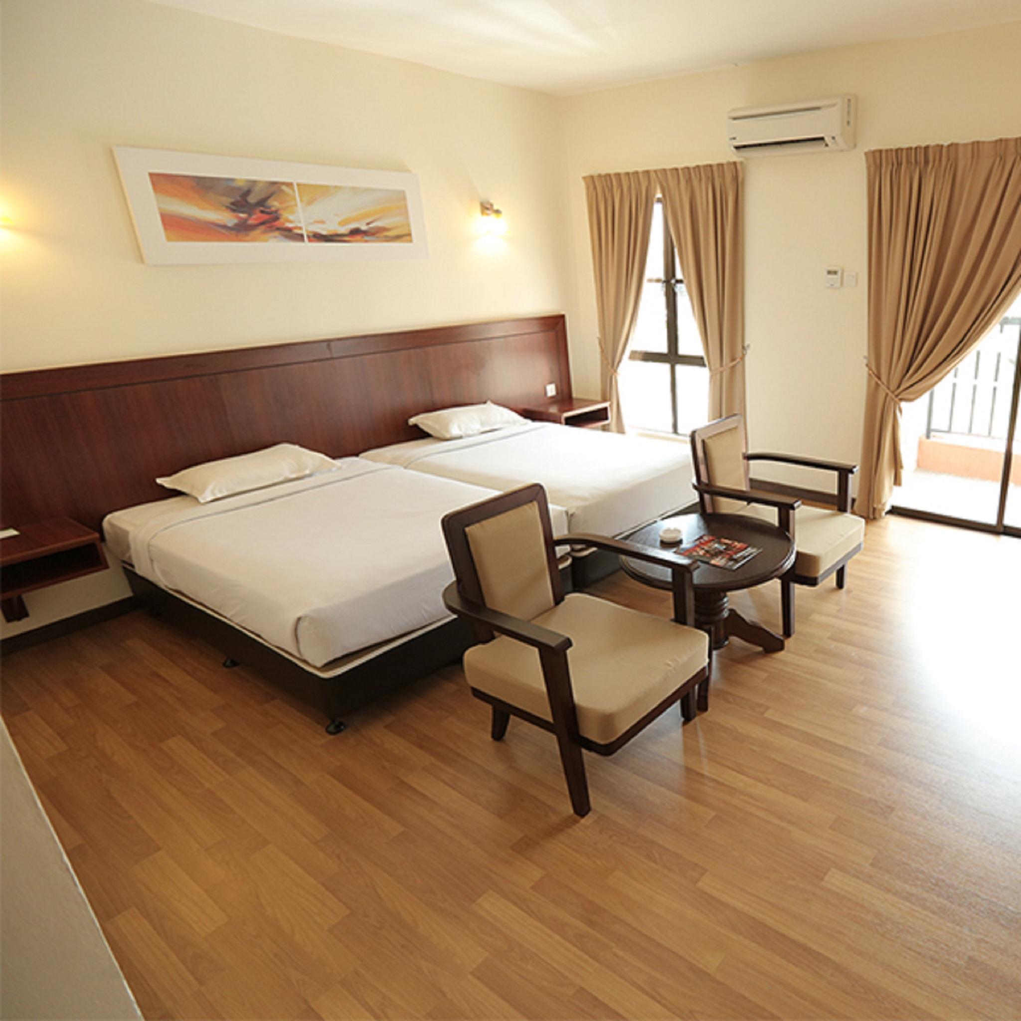 Arabian Bay Resort@ Bukit Gambang Resort City Exterior photo